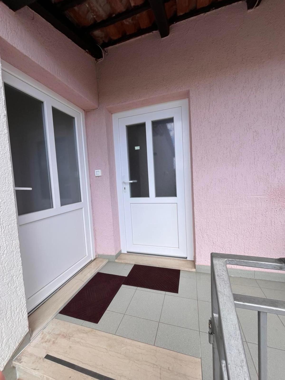 PUY Apartments Mirijana מראה חיצוני תמונה