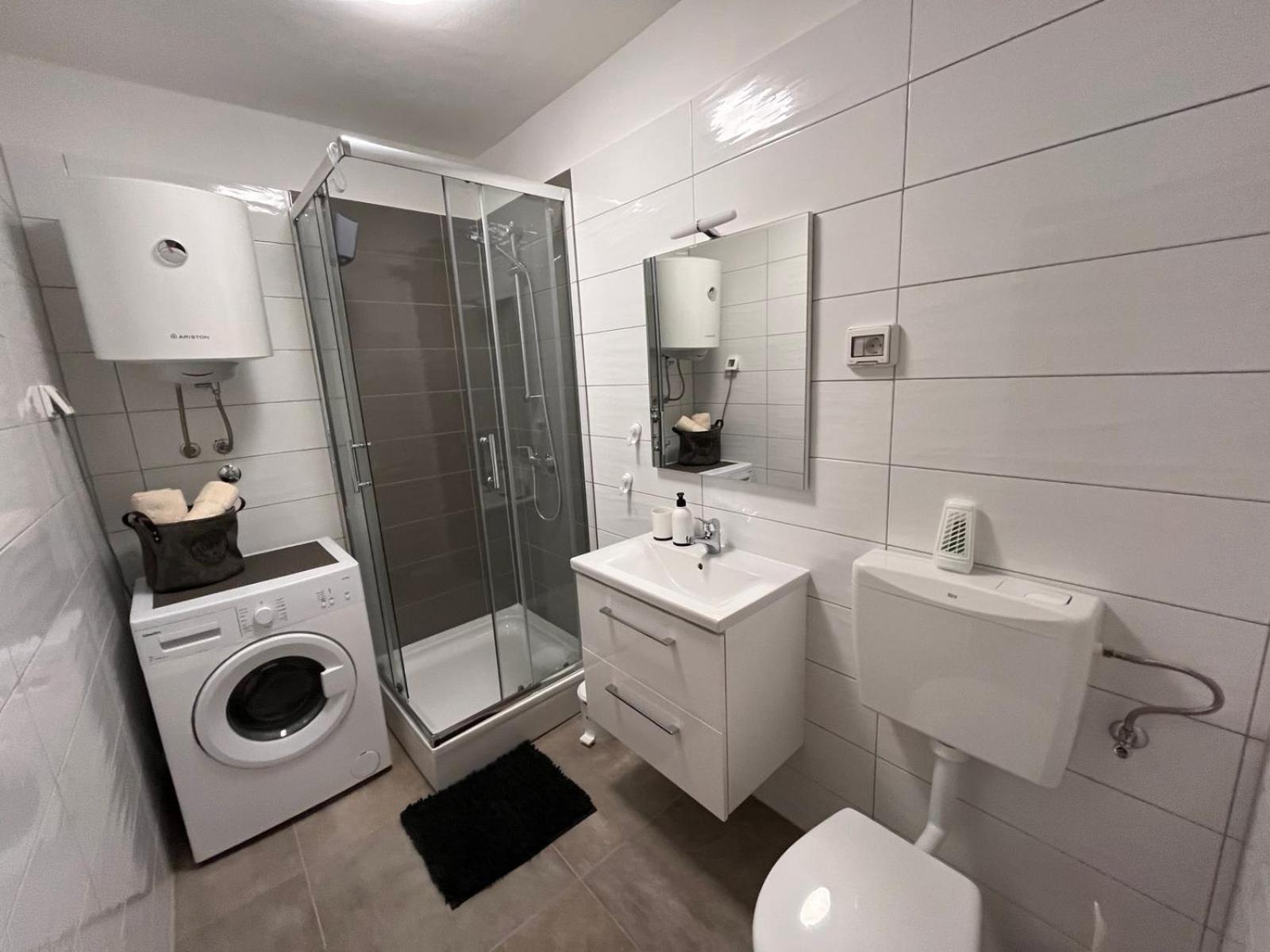PUY Apartments Mirijana מראה חיצוני תמונה